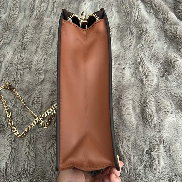 LOUIS VUITTON Monogram Pochette Dauphine Toiletry Pouch - Picture 6 of 16